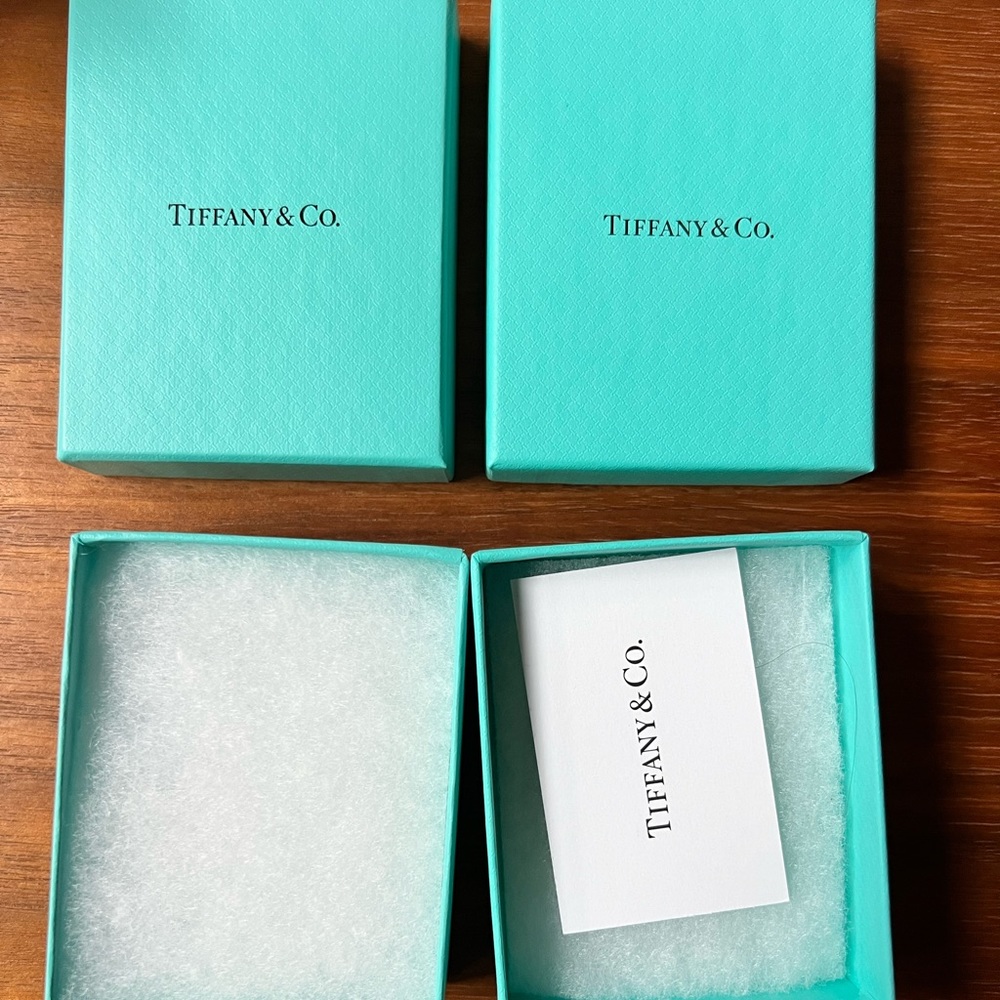 Tiffany shopping boxes